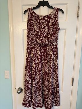 Perceptions Burgundy and Cream Floral Midi Dress